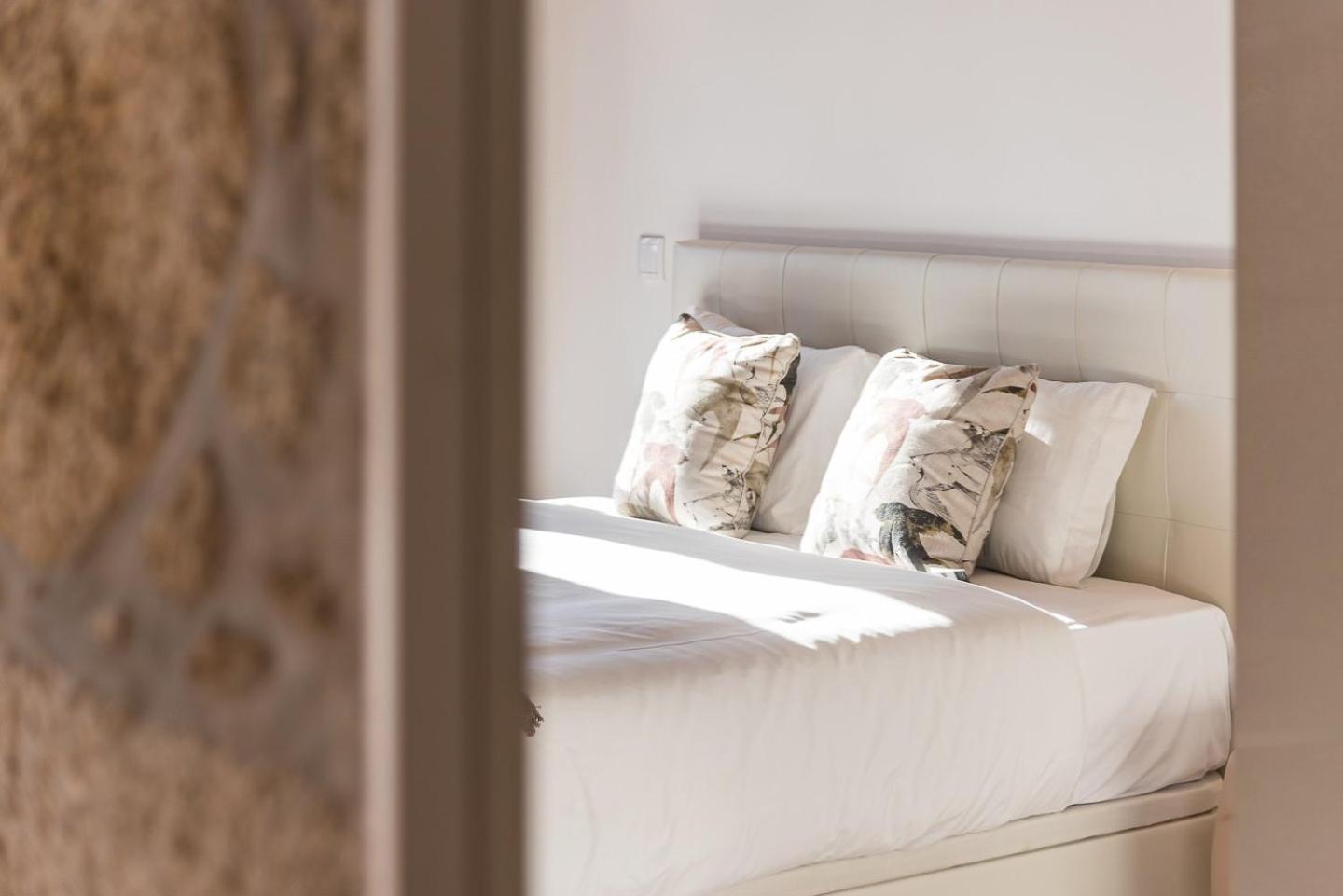 Guestready - Miragaia Stone Studios & Apartments بورتو المظهر الخارجي الصورة