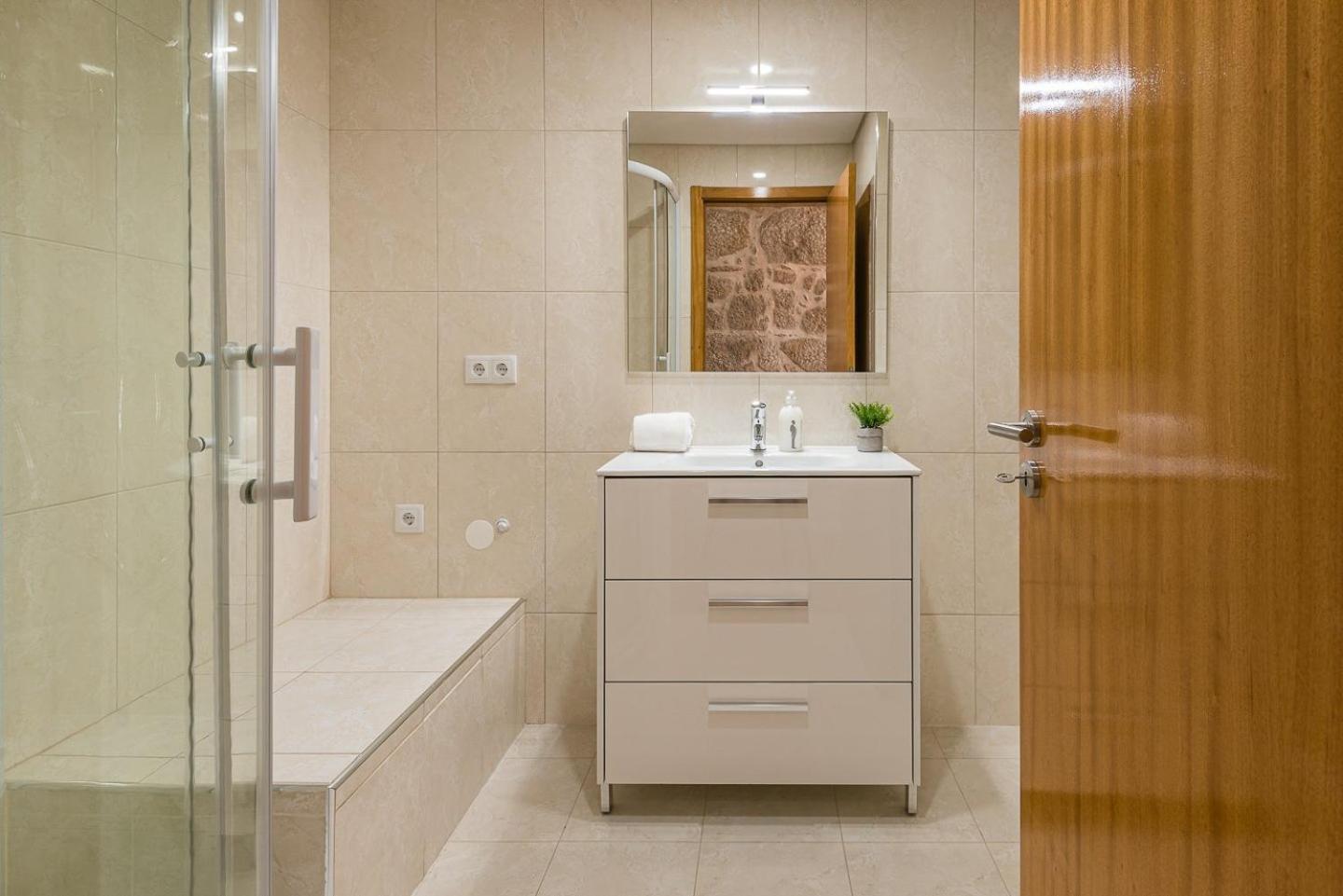 Guestready - Miragaia Stone Studios & Apartments بورتو المظهر الخارجي الصورة