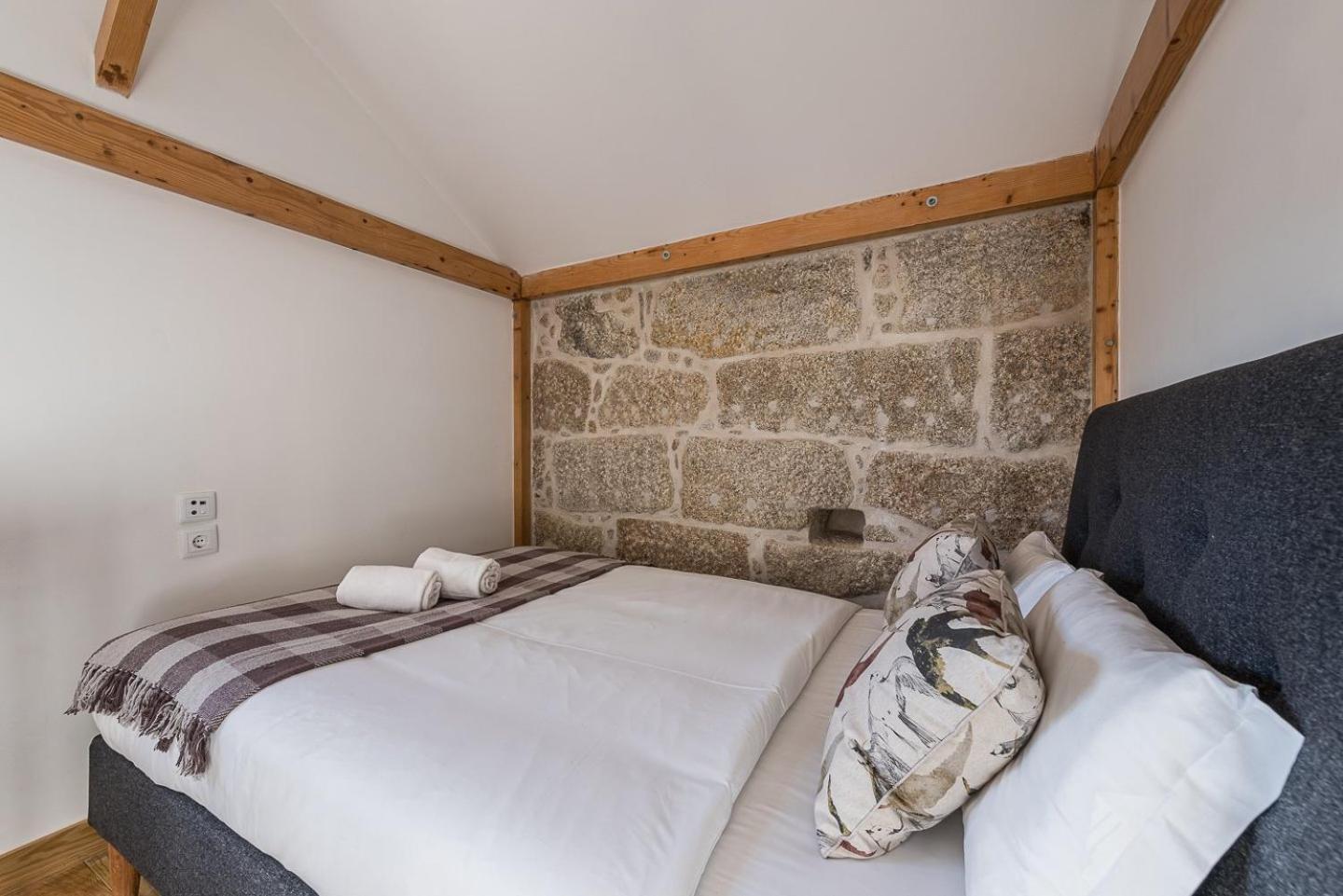 Guestready - Miragaia Stone Studios & Apartments بورتو المظهر الخارجي الصورة